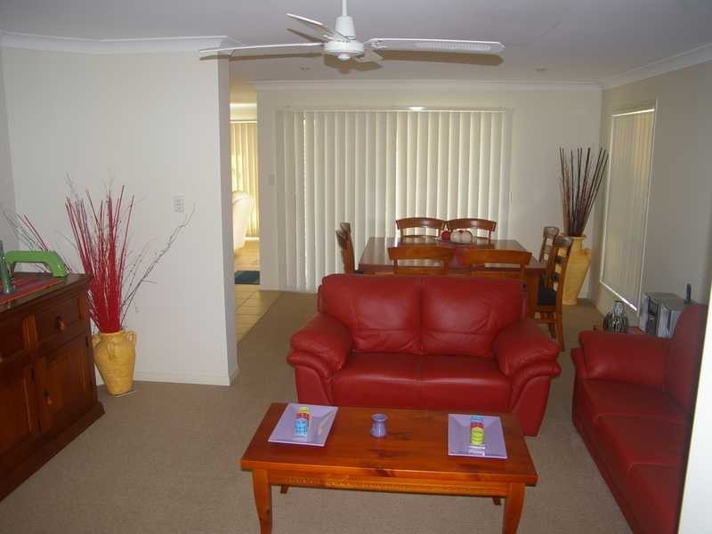 Raceview QLD 4305